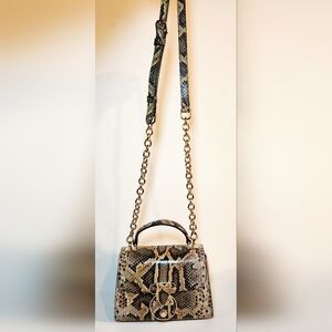 NWOT! Henri bendel snakeprint mini crossbody with chain strap